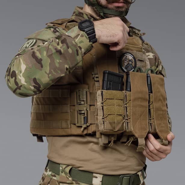 4 - Одинарний закритий підсумок під магазини AK\AR. Cordura 500D. Molle. Койот
