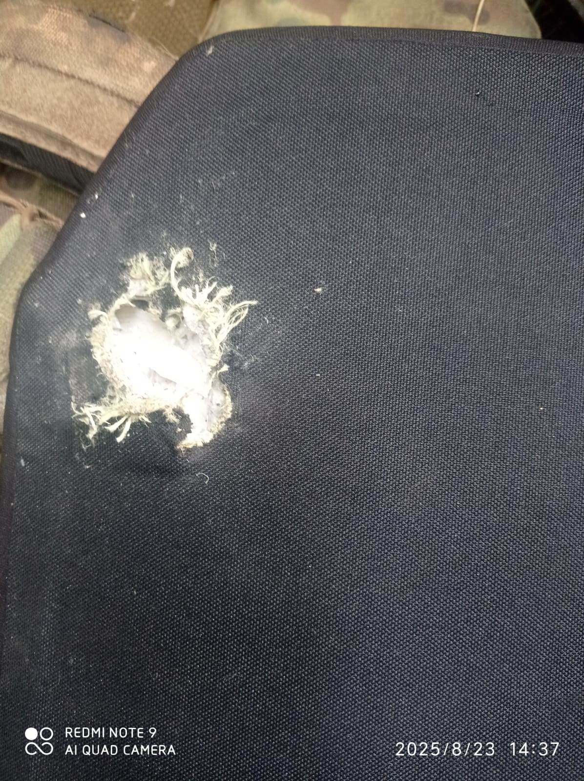 Керамічна бронеплита 6 класу захисту (AI2O3). Рівень NIJ-IV. Вага 2.8 кг. Розмір (M) 25×30 см.. Фото покупця Маргарита №1